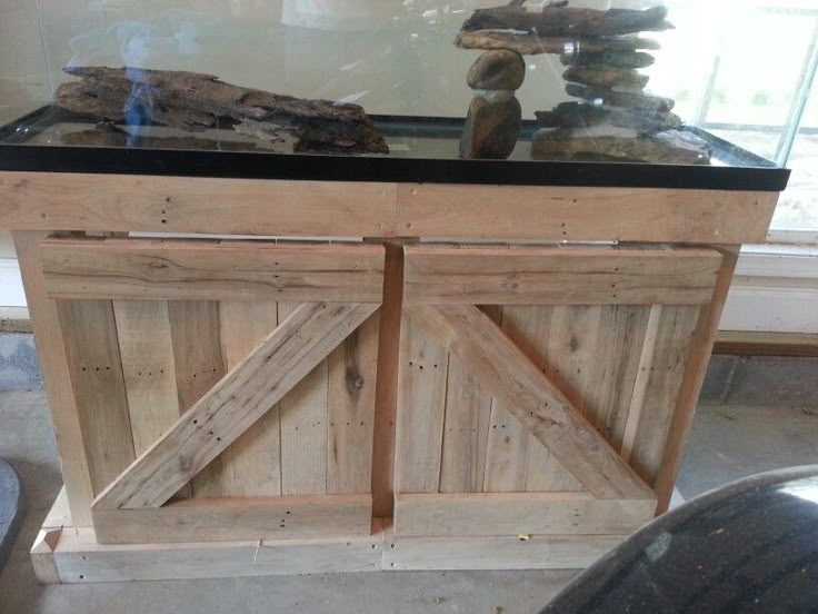 Aquarium Stands