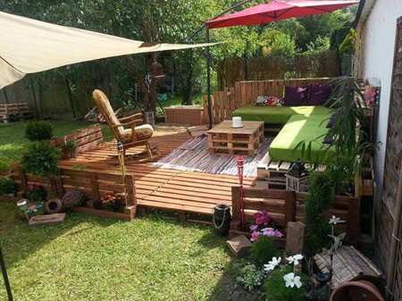 build a deck from pallets